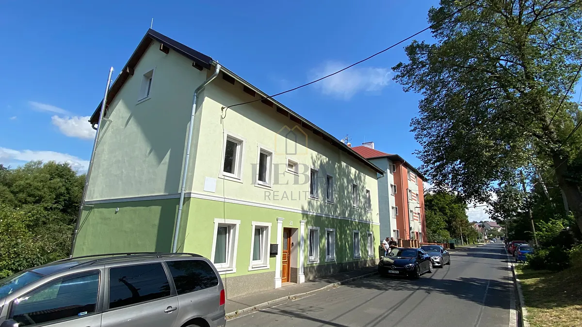 Prodej rodinného domu 380 m², pozemek 409 m²